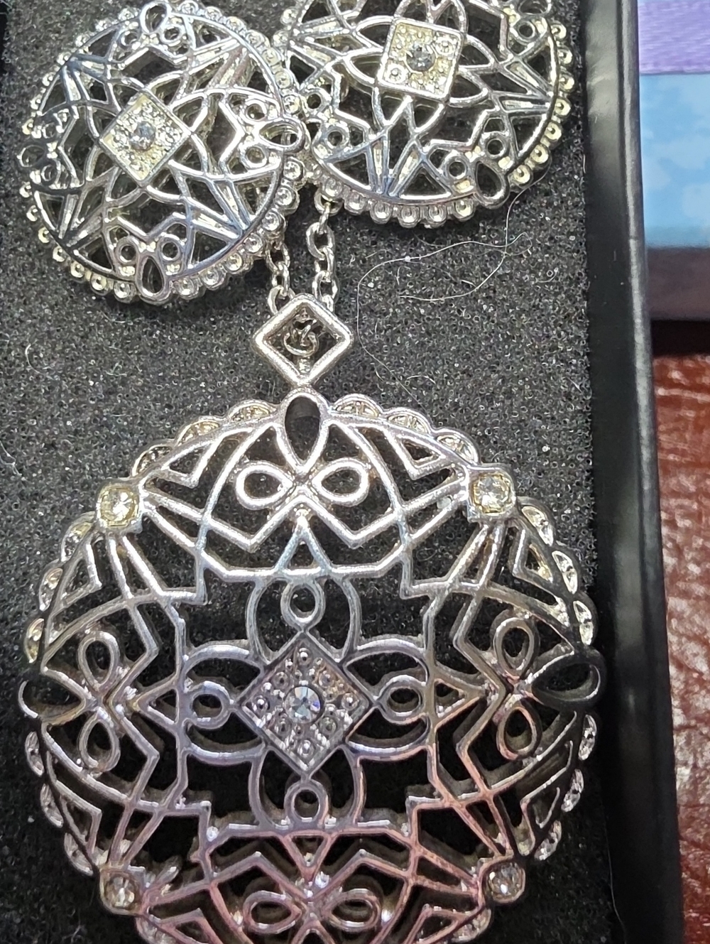 Sterling Silver Filigree Pendant, Earrings & Ring Set - Silver - Picture 3 of 3